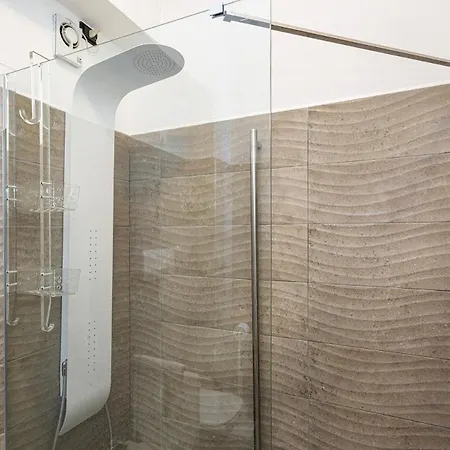 Elegant Sea View By Wonderful Italy